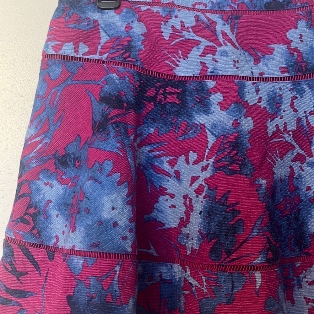 Banana Republic Blue and‎ Hot Pink Floral Print Skirt Size 2 - Picture 5 of 9